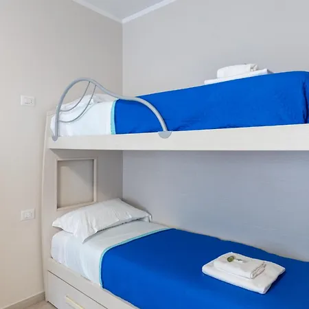 Apartamento Guesthost - Cozy Flat Near Concattedrale San Siro Sanremo